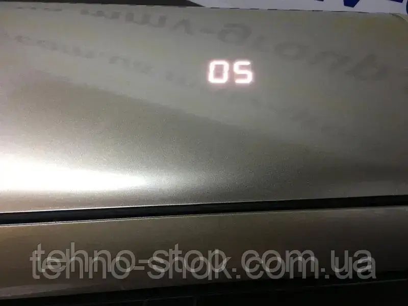 Настінний тепловентилятор Silver Crown HW2067 3,3 кВт (220) керамічний нагрівач