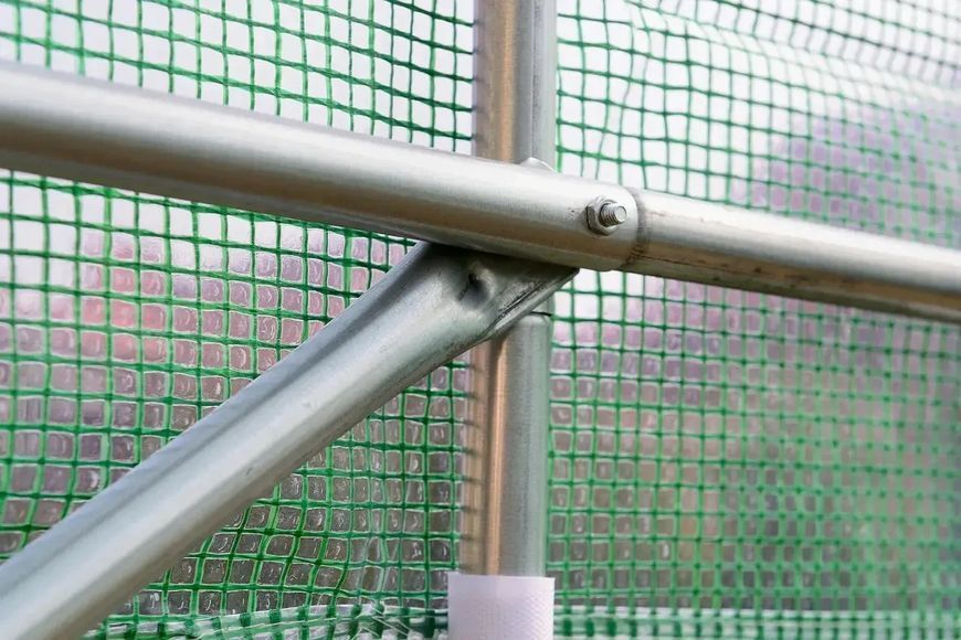 Армована плівка для теплиці та парника 4&times;2,5&times;2 м, зелена &mdash; без каркасу, брезентове покриття